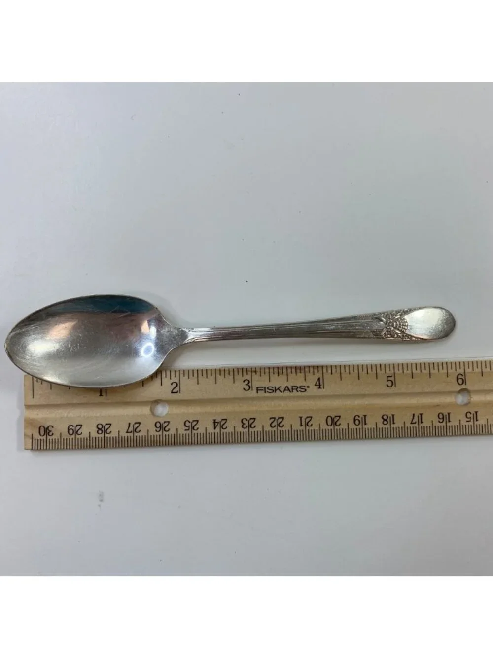 Set of 6 Vintage 1940 WM Rogers International Beloved Silverplate Spoons